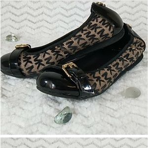 EUC Michael Kors Girls Ballet Flat Shoes